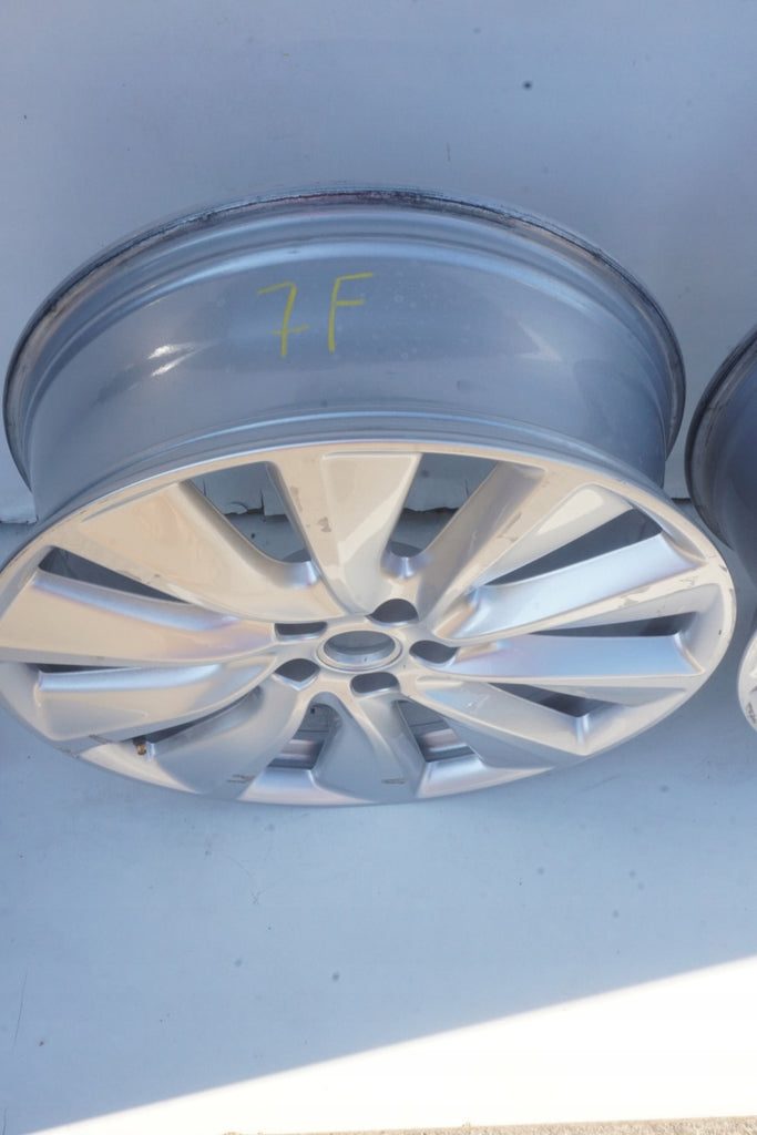 1x Alufelge 19 Zoll 7.0" 5x108 38ET Glanz Silber YP00064580 Opel Grandland FEL2650368641pt