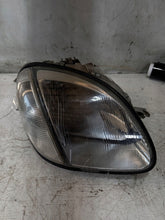 Laden Sie das Bild in den Galerie-Viewer, Frontscheinwerfer Mercedes-Benz Slk R170 DRL7038 Rechts Scheinwerfer Headlight
