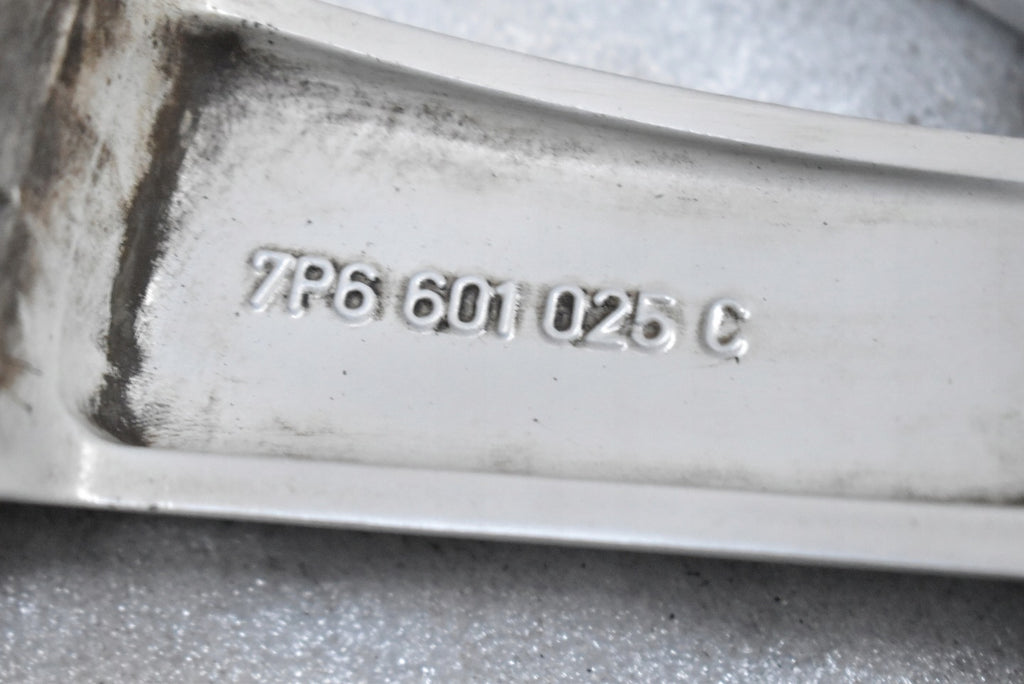 1x Alufelge 18 Zoll 8.0" 5x130 53ET Glanz Silber 7P6601025C VW Touareg 7p6