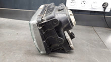 Laden Sie das Bild in den Galerie-Viewer, Frontscheinwerfer Mitsubishi Delica 100-37619 Links Scheinwerfer Headlight