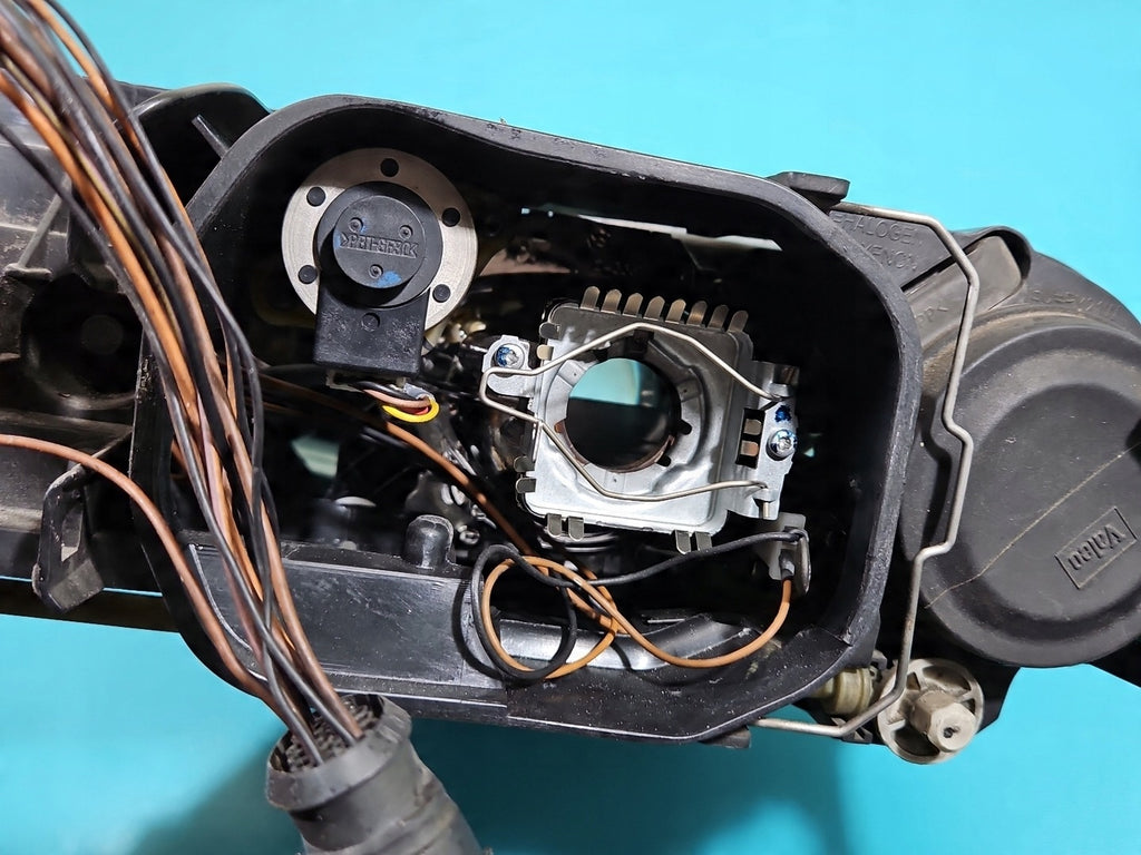 Frontscheinwerfer VW Touareg 1429010 Xenon Rechts Scheinwerfer Headlight