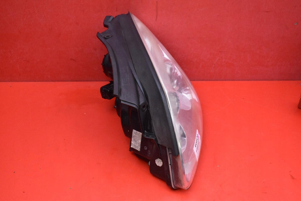 Frontscheinwerfer Kia Carens III 92102-1D0 Links Scheinwerfer Headlight