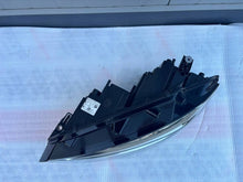 Laden Sie das Bild in den Galerie-Viewer, Frontscheinwerfer VW Touran 5TB941035E LED Links Scheinwerfer Headlight SCH6712797348tr