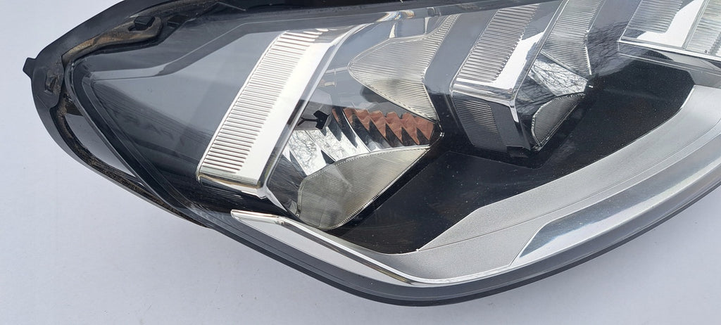 Frontscheinwerfer Audi A1 82A941004 Rechts Scheinwerfer Headlight SCH2354693316ua