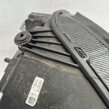 Laden Sie das Bild in den Galerie-Viewer, Frontscheinwerfer Skoda Karoq 57B941035B Links Scheinwerfer Headlight SCH2150916803pq