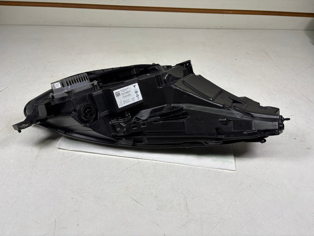Frontscheinwerfer Tesla 3 1514952-00-D Links Scheinwerfer Headlight
