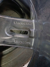 Laden Sie das Bild in den Galerie-Viewer, 1x Alufelge 18 Zoll 7.0" 5x112 40ET Glanz Schwarz 81A601025AM Audi Q2 Rim Wheel FEL1793969217kv