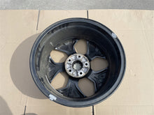 Load image into Gallery viewer, 1x Alufelge 17 Zoll 7.0&quot; 5x114.3 52910-J7400 Kia Ceed Rim Wheel