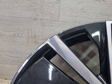 Laden Sie das Bild in den Galerie-Viewer, 1x Alufelge 18 Zoll 6586010251J Skoda Kamiq Rim Wheel FEL5062623402qd