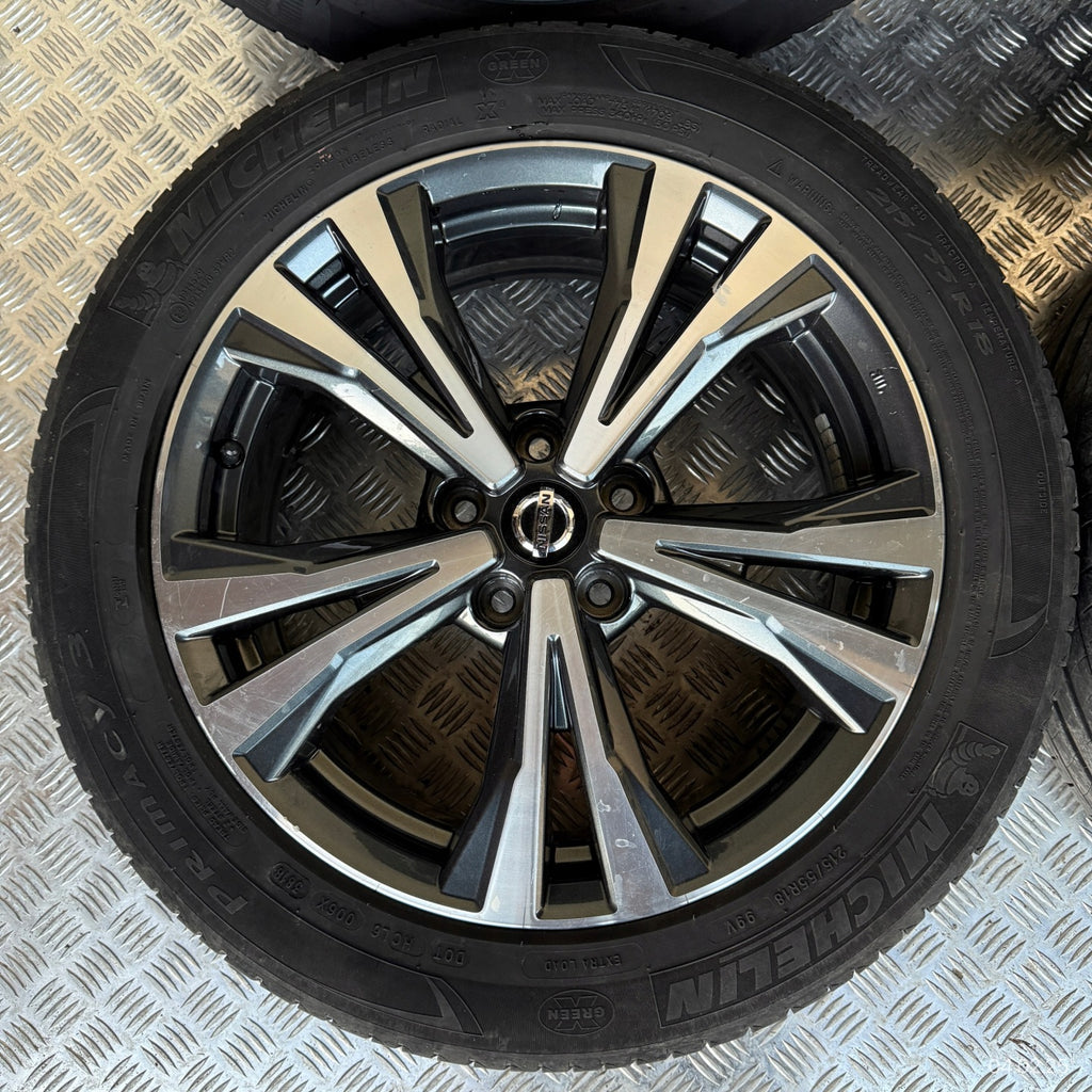 4x Alufelge 18 Zoll 7.0" 5x114.3 40ET Glanz Graphit HV03BMB94 Mg Qashqai Ii FEL8505561508le