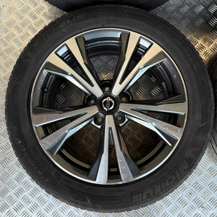 4x Alufelge 18 Zoll 7.0" 5x114.3 40ET Glanz Graphit HV03BMB94 Mg Qashqai Ii FEL8505561508le