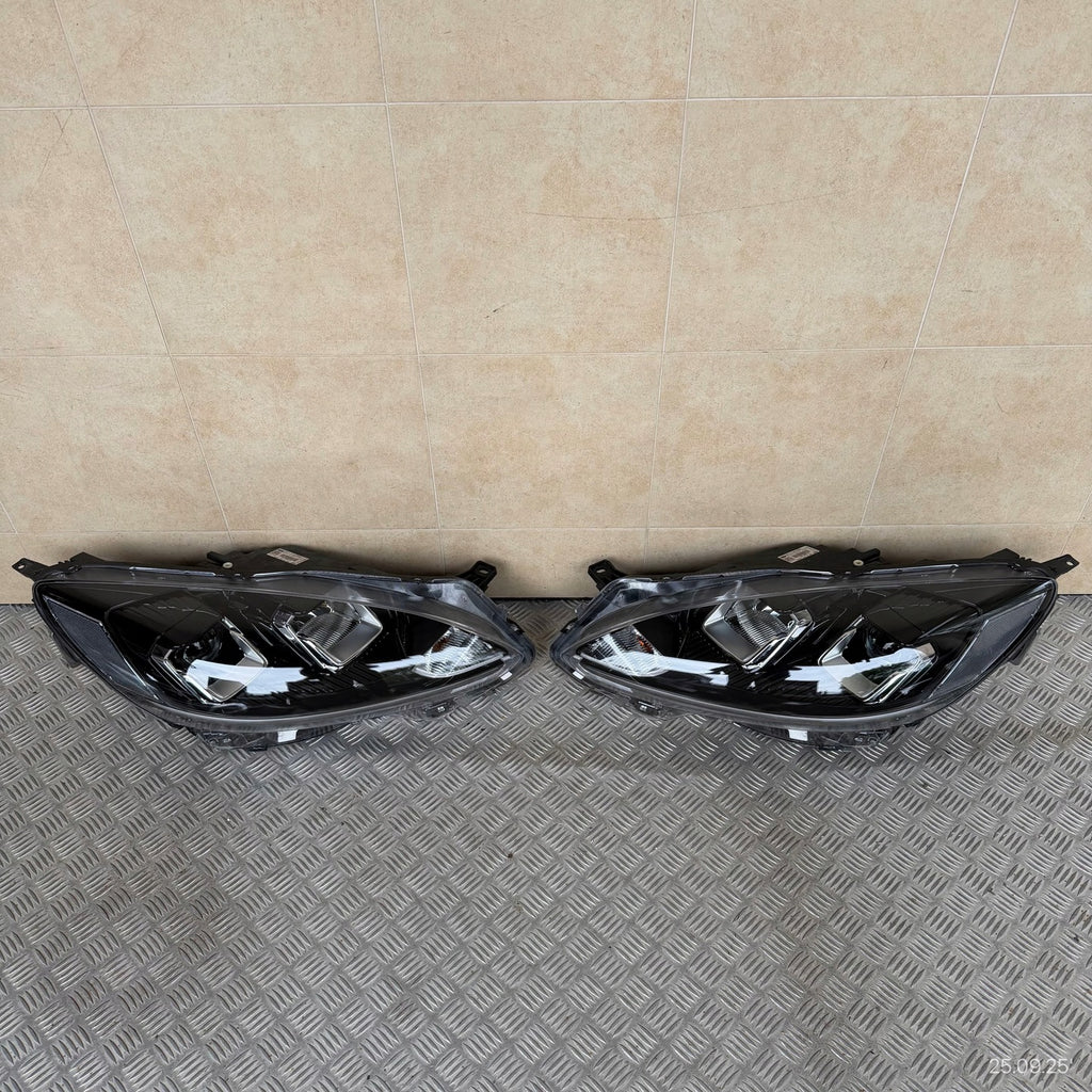 Frontscheinwerfer Ford Kuga III LV4B-13W029-AK LV4B-13W030-AK LED Ein Satz SCH6477543878mh