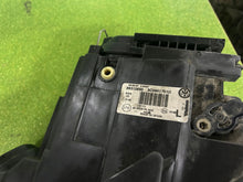 Load image into Gallery viewer, Frontscheinwerfer VW Passat 3C0941751G Xenon Links Scheinwerfer Headlight SCH9307363294jh