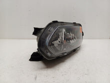 Laden Sie das Bild in den Galerie-Viewer, Frontscheinwerfer Dacia Spring 260101001R Halogen Links Scheinwerfer Headlight