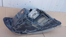 Laden Sie das Bild in den Galerie-Viewer, Frontscheinwerfer Audi Q7 4L0941003A Xenon Links Scheinwerfer Headlight SCH2900556629px