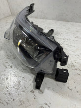 Load image into Gallery viewer, Frontscheinwerfer Toyota Hilux VIII 81110-0KK60 Rechts Scheinwerfer Headlight SCH9686848390lr