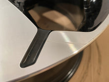 Laden Sie das Bild in den Galerie-Viewer, 1x Alufelge 17 Zoll 7.0&quot; 4x108 42 5ET J1BC-1007-D1A Ford Fiesta Rim Wheel