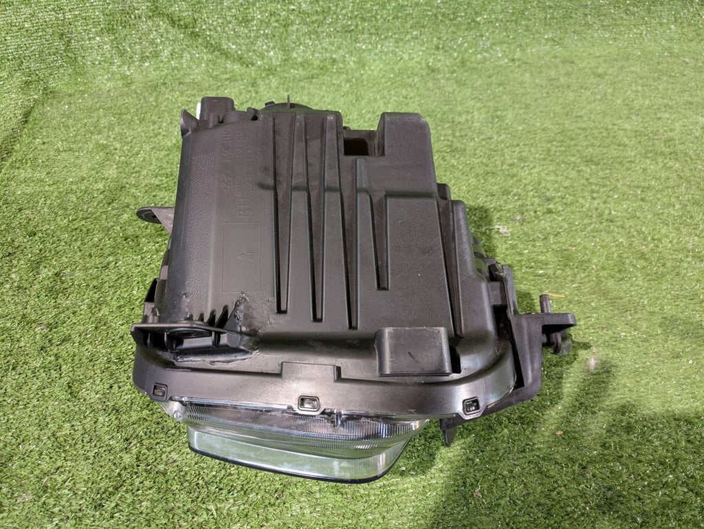 Frontscheinwerfer Hyundai Tucson 92102-N7100 Rechts Scheinwerfer Headlight SCH6506414691ij