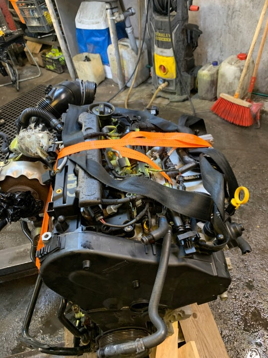 Motor Seat Skoda VW I CRMA CRMB 2.0 TDI 117TKm Diesel Engine Komplett MOT2407032864lt