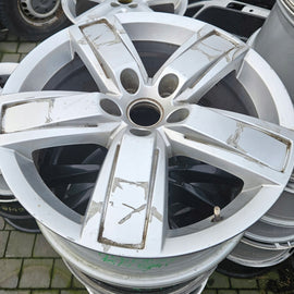 1x Alufelge 18 Zoll 7.5
