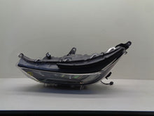 Load image into Gallery viewer, Frontscheinwerfer Toyota 4 IV LED Ein Stück (Rechts oder Links) Headlight