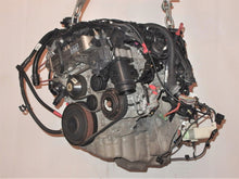 Laden Sie das Bild in den Galerie-Viewer, Motor BMW F21 F20 116 N47D16A 1.6 116PS 85kW 240TKm 2014 Diesel Unkomplett
