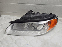 Laden Sie das Bild in den Galerie-Viewer, Frontscheinwerfer Volvo Xc70 31383540 Links Scheinwerfer Headlight SCH3223984332xz