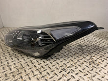 Laden Sie das Bild in den Galerie-Viewer, Frontscheinwerfer Kia Sportage 92101-F1500 Links Scheinwerfer Headlight SCH5482671592kj