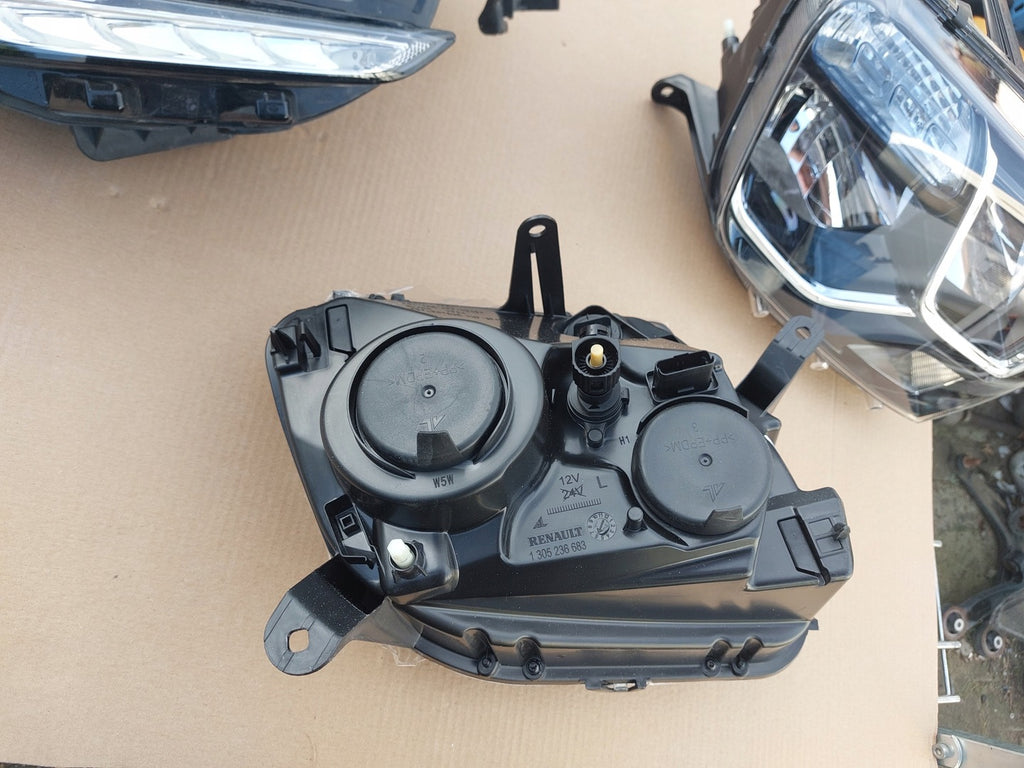 Frontscheinwerfer Renault Duster Links Scheinwerfer Headlight SCH1231156371sq