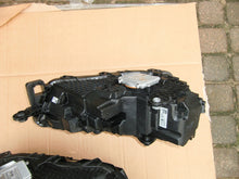 Laden Sie das Bild in den Galerie-Viewer, Frontscheinwerfer Skoda Scala 655941015A Full LED Ein Stück (Rechts oder Links) SCH6515364105ml