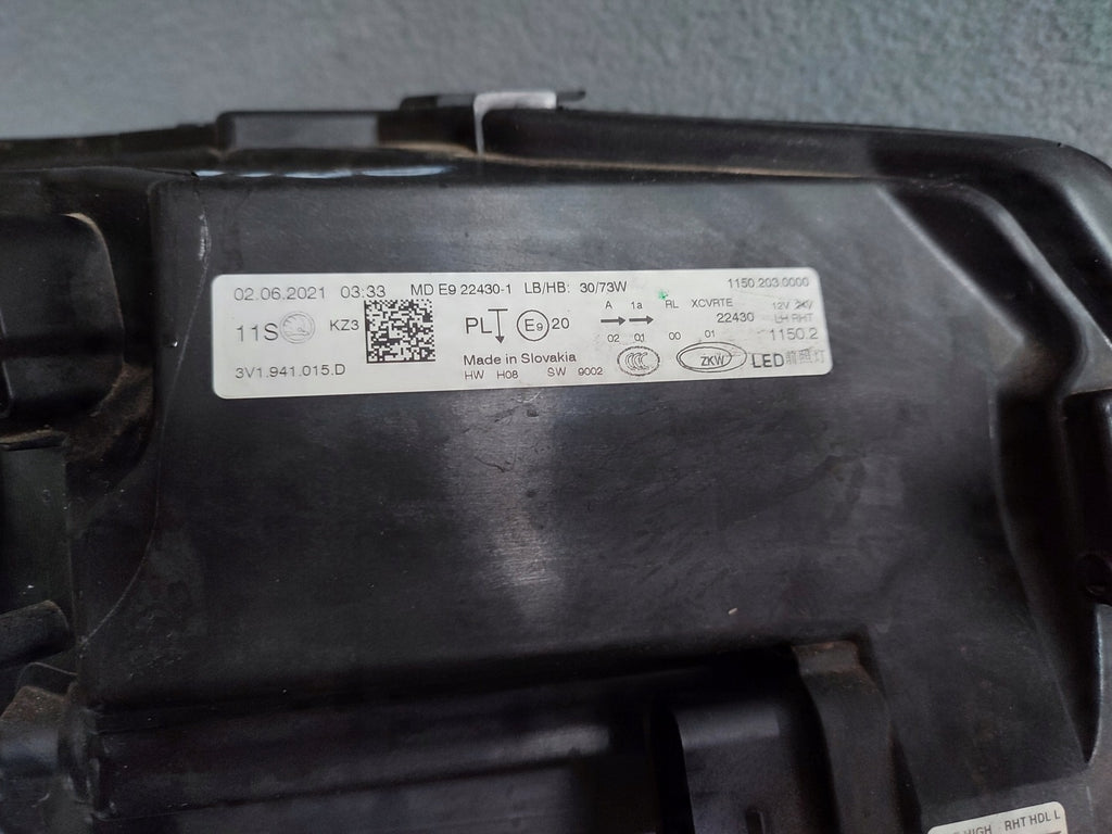 Frontscheinwerfer Skoda Superb III 3V1941015D LED Links Scheinwerfer Headlight