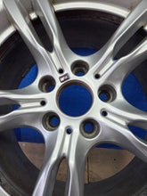 Load image into Gallery viewer, 1x Alufelge 18 Zoll 8.5" 5x120 7845881 BMW F30 F31 Rim Wheel FEL7279358984ze