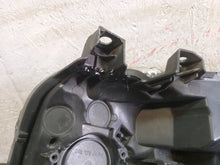 Laden Sie das Bild in den Galerie-Viewer, Frontscheinwerfer Toyota Auris 81110-02K30 Rechts Scheinwerfer Headlight
