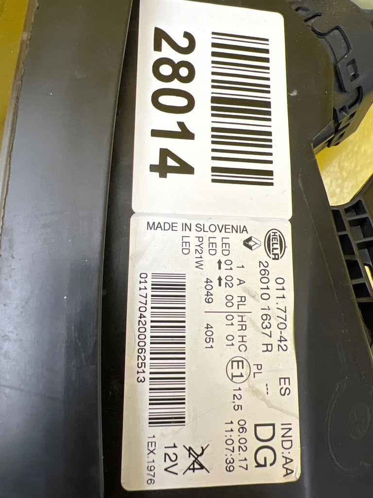 Frontscheinwerfer Renault Kadjar 260101637R LED Rechts Scheinwerfer Headlight SCH3128939616wb
