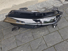 Laden Sie das Bild in den Galerie-Viewer, Frontscheinwerfer Renault Megane 260601764R Links Scheinwerfer Headlight SCH4346695671bg