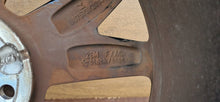 Laden Sie das Bild in den Galerie-Viewer, 1x Alufelge 18 Zoll 7.0" 5x100 2GM601025P VW T-Cross T Cross Rim Wheel FEL4428924241fl