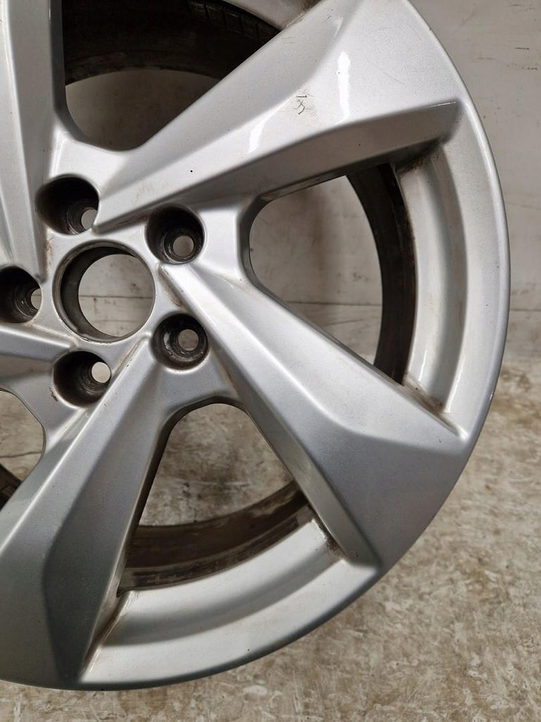 1x Alufelge 18 Zoll 7.0" 5x112 43ET 83A601025H Audi Q3 Rim Wheel FEL9451319430qm