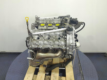 Load image into Gallery viewer, Motor Mercedes-Benz W212 272961 3.5 CGI 272PS 200kW 2010 Benzin Engine Komplett