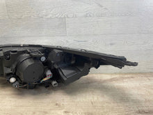 Laden Sie das Bild in den Galerie-Viewer, Frontscheinwerfer Mitsubishi Eclipse Cross W3153 LED Rechts Headlight