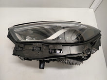 Laden Sie das Bild in den Galerie-Viewer, Frontscheinwerfer Mercedes-Benz W247 A2479064104 A2479064204 Ein Satz Headlight SCH5188471808hr