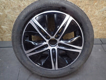 Load image into Gallery viewer, 1x Alufelge 17 Zoll 7.0&quot; 5x112 48,5ET A2054019000 Mercedes-Benz W205 Rim Wheel