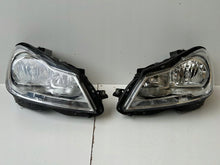 Laden Sie das Bild in den Galerie-Viewer, Frontscheinwerfer Mercedes-Benz 2048205059 2048204959 LED Ein Satz Headlight