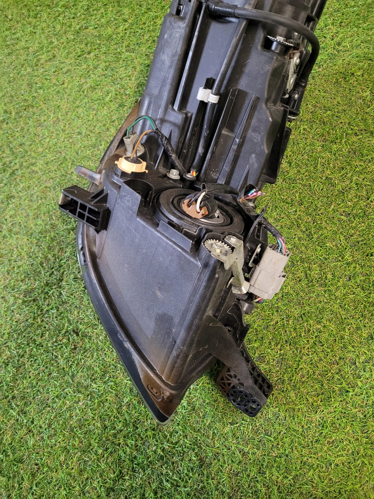 Frontscheinwerfer Peugeot Ion Xenon Links Scheinwerfer Headlight SCH4317549128zw