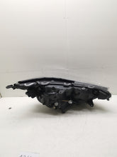 Laden Sie das Bild in den Galerie-Viewer, Frontscheinwerfer Toyota 4 IV LED Links Scheinwerfer Headlight