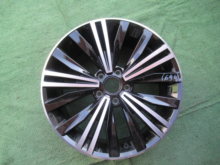 1x Alufelge 18 Zoll 7.0" 5x112 43ET 5NA601025AB VW Tiguan Rim Wheel FEL4052791227xm