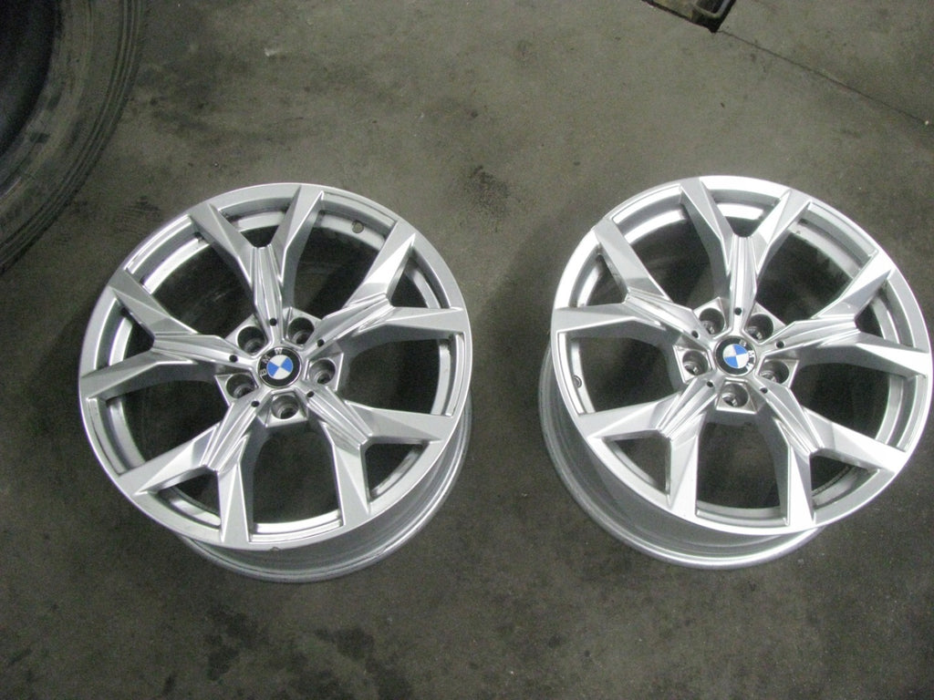 1x Alufelge 18 Zoll 8.0" 5x112 15ET Glanz Silber 5A6F0F9 BMW Rim Wheel FEL8306545850il