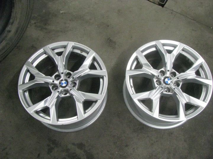 1x Alufelge 18 Zoll 8.0" 5x112 15ET Glanz Silber 5A6F0F9 BMW Rim Wheel FEL8306545850il