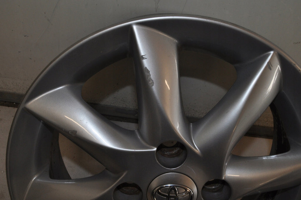 1x Alufelge 14 Zoll 4.5" 4x100 PZ406-98674 Toyota Aygo Rim Wheel