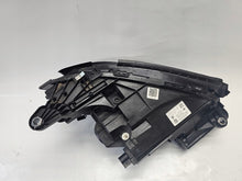 Load image into Gallery viewer, Frontscheinwerfer Mercedes-Benz W213 A2139067506 LED Links Headlight SCH1751667220xs