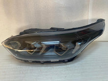 Laden Sie das Bild in den Galerie-Viewer, Frontscheinwerfer Kia Ceed J7921-62510 J7921-61510 LED Links Headlight
